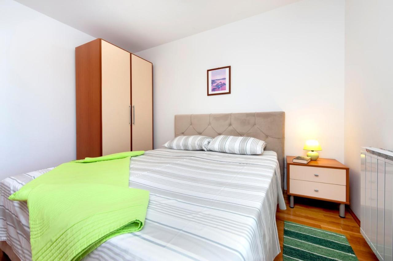 Villa Mara Rovinj Bagian luar foto