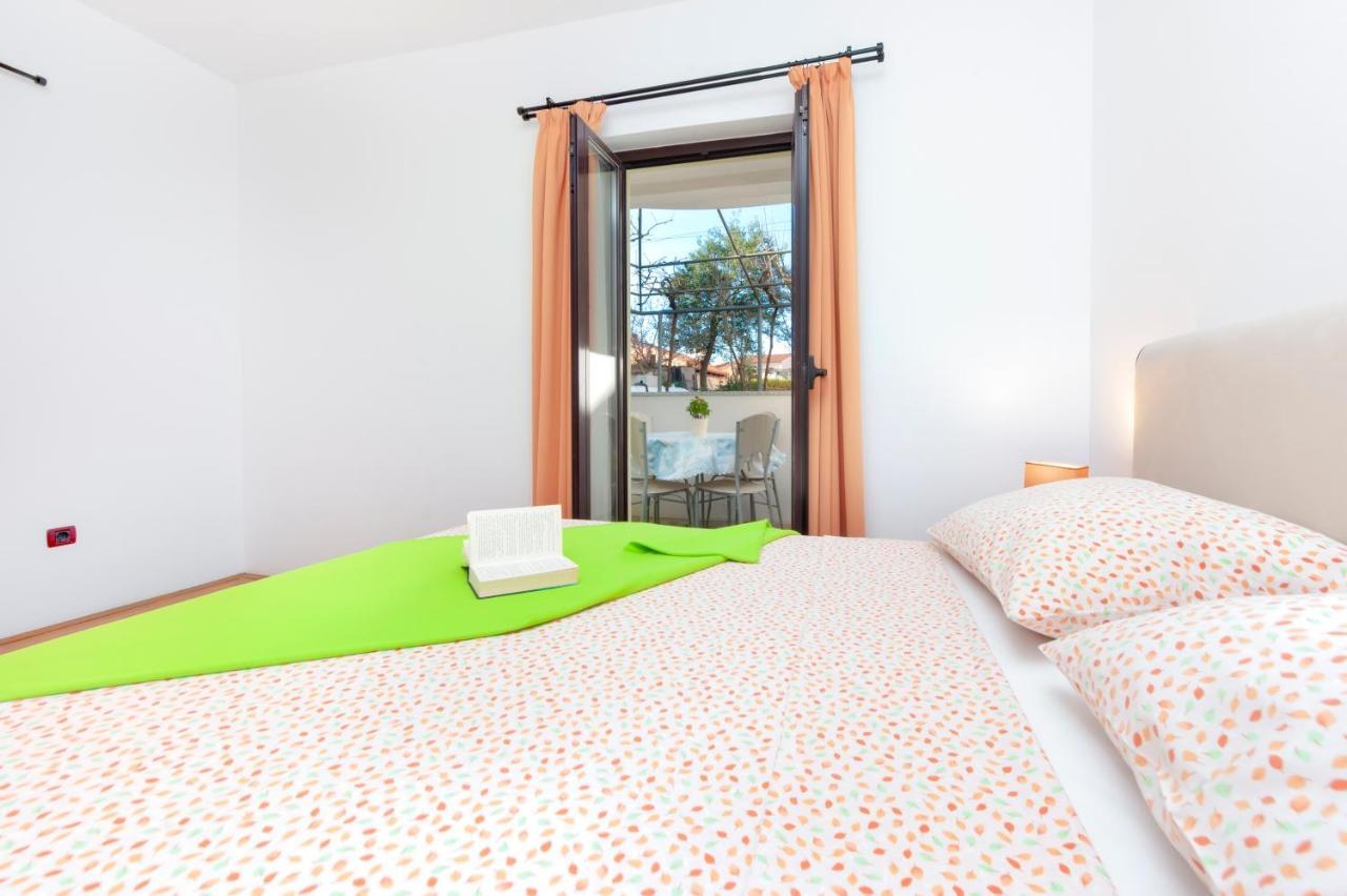 Villa Mara Rovinj Bagian luar foto