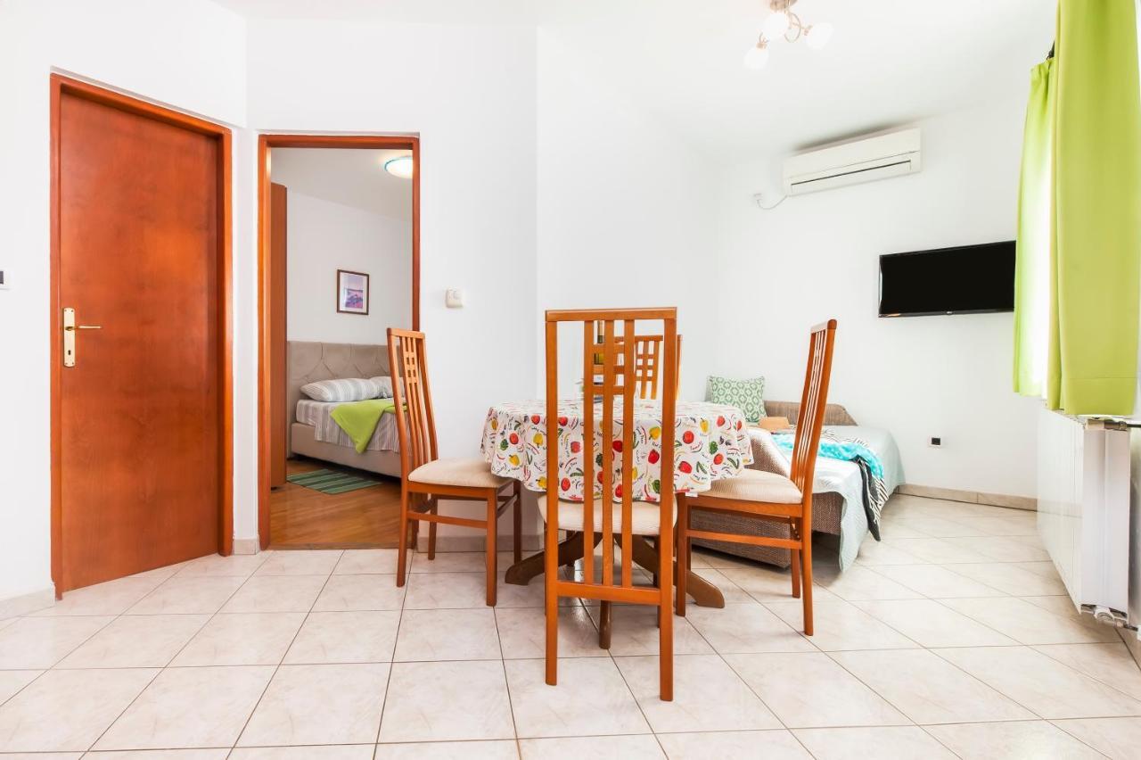 Villa Mara Rovinj Bagian luar foto