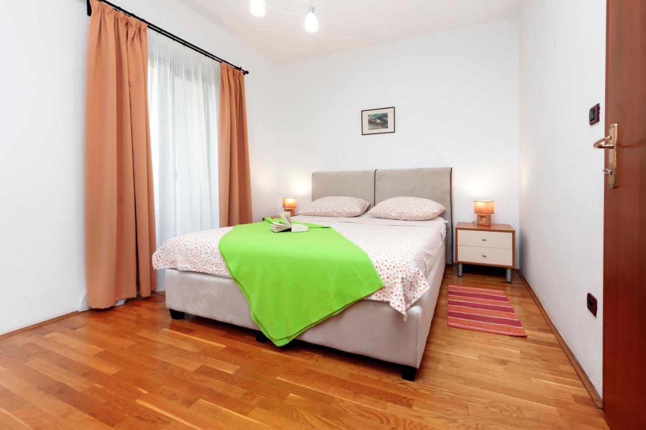 Villa Mara Rovinj Bagian luar foto